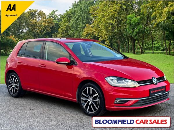 Volkswagen Golf Hatchback, Petrol, 2018, Red