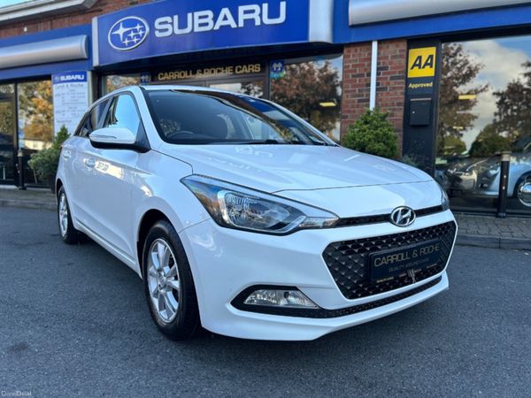 Hyundai i20 Hatchback, Petrol, 2018, White