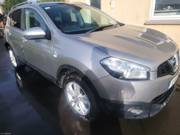 Nissan Qashqai Hatchback, Diesel, 2010, Silver