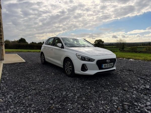 Hyundai i30 Hatchback, Diesel, 2018, White