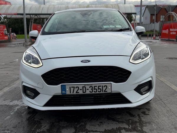 Ford Fiesta Hatchback, Petrol, 2017, White