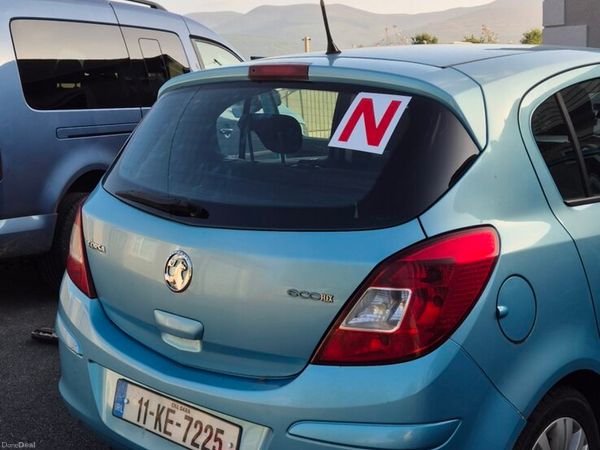 Vauxhall Corsa Hatchback, Diesel, 2011, Blue