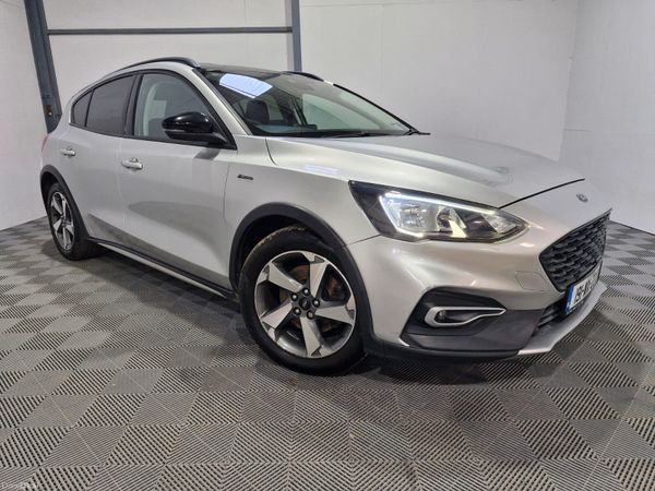Ford Focus Hatchback, Petrol, 2019, Silver