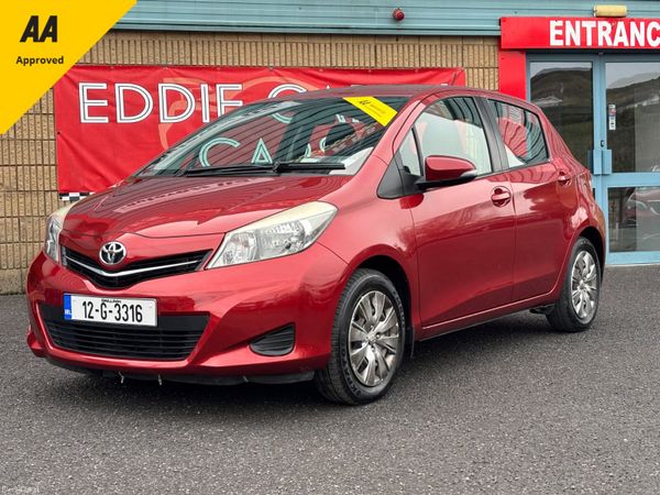 Toyota Yaris Hatchback, Petrol, 2012, Red