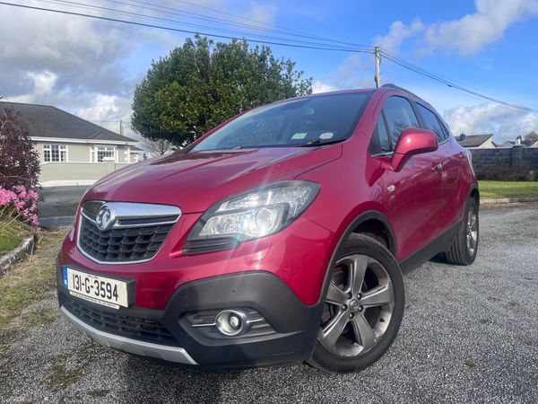 Vauxhall Mokka Hatchback, Diesel, 2013, Red