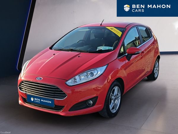 Ford Fiesta Hatchback, Petrol, 2013, Red