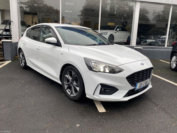 Ford Focus Hatchback, Diesel, 2020, White