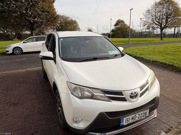 Toyota RAV4 SUV, Diesel, 2015, White