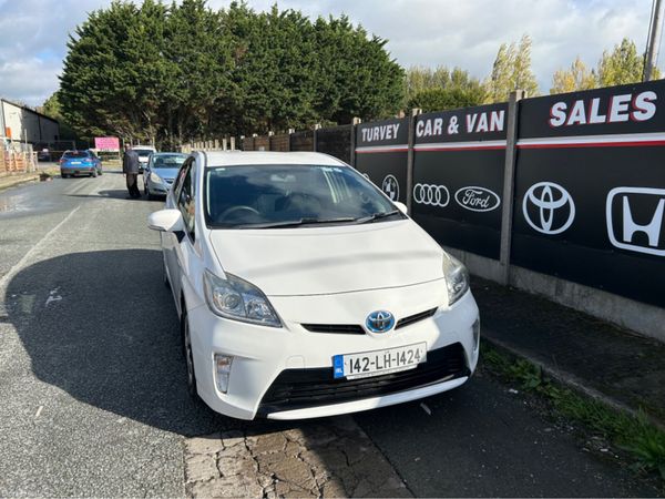 Toyota Prius Hatchback, Petrol Hybrid, 2014, White
