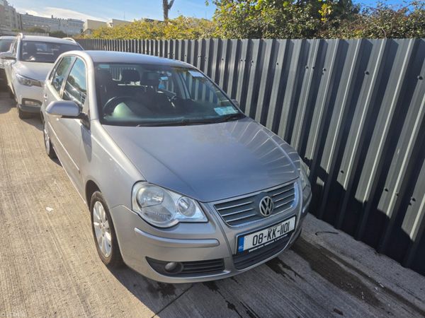 Volkswagen Polo Hatchback, Petrol, 2008, Silver