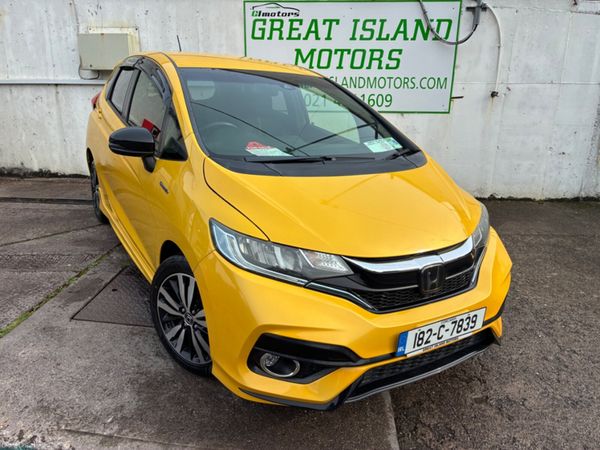 Honda Fit Hatchback, Petrol Hybrid, 2018, Yellow
