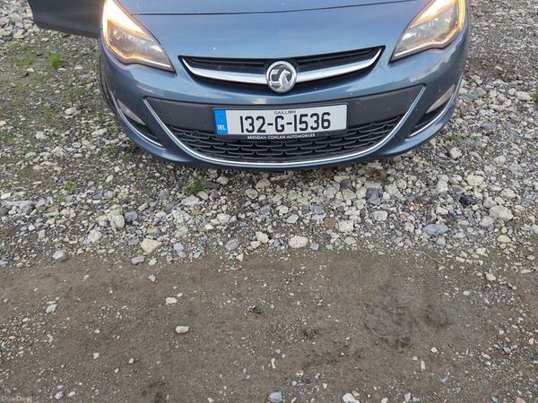 Vauxhall Astra Hatchback, Diesel, 2013, Blue