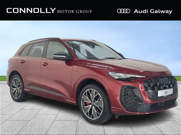 Audi Q5 SUV, Petrol Plug-in Hybrid, 2027, Red