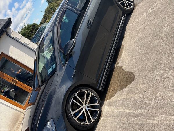 Volkswagen Golf Hatchback, Diesel, 2016, Grey