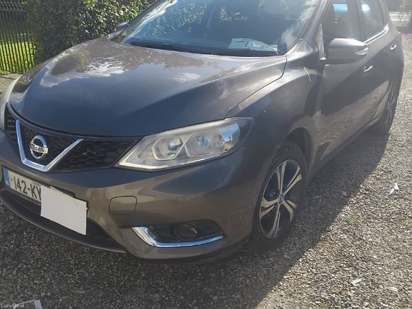 Nissan Pulsar Hatchback, Diesel, 2014, Brown