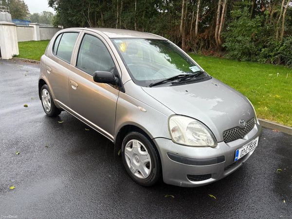 Toyota Yaris Hatchback, Petrol, 2003, Grey
