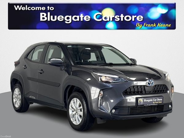 Toyota Yaris Cross Hatchback, Petrol Hybrid, 2023, Grey