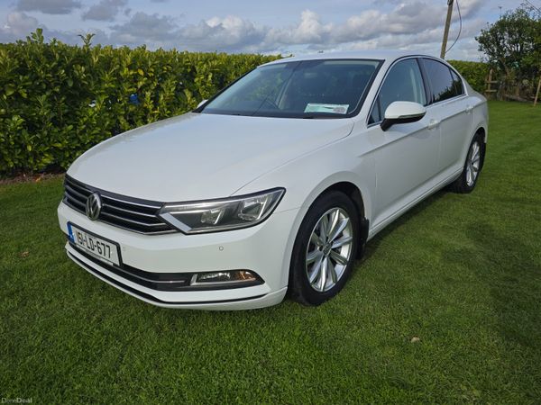 Volkswagen Passat Saloon, Diesel, 2015, White