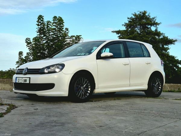 Volkswagen Golf Hatchback, Diesel, 2012, White