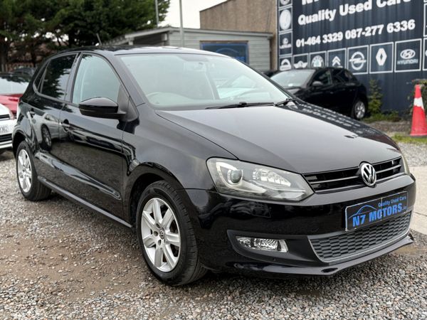 Volkswagen Polo Hatchback, Petrol, 2012, Black
