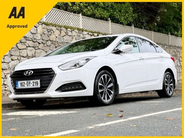 Hyundai i40 Saloon, Diesel, 2016, White