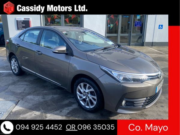 Toyota Corolla Saloon, Petrol, 2017, Grey