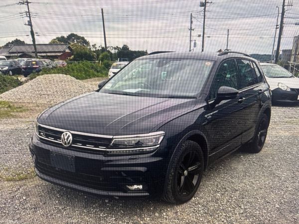 Volkswagen Tiguan SUV, Petrol, 2020, Black
