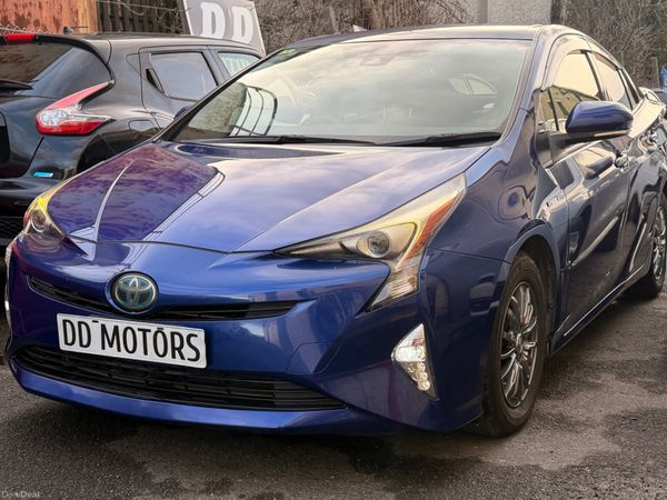 Toyota Prius Hatchback, Petrol Hybrid, 2016, Blue