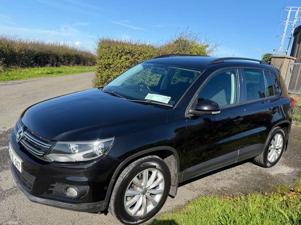 Volkswagen Tiguan SUV, Diesel, 2013, Black