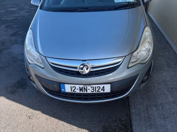 Vauxhall Corsa Hatchback, Petrol, 2012, Silver