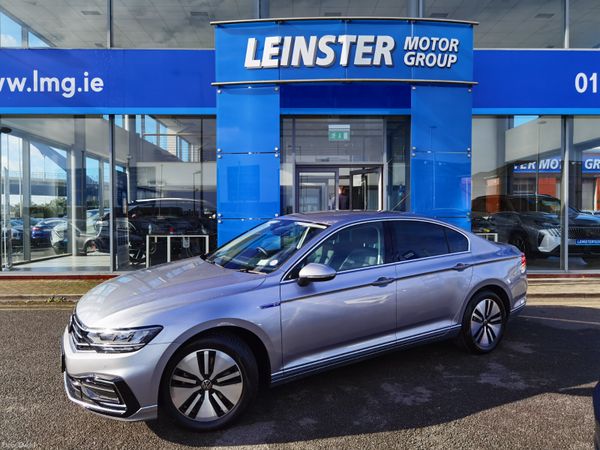 Volkswagen Passat Saloon, Petrol Plug-in Hybrid, 2021, Grey