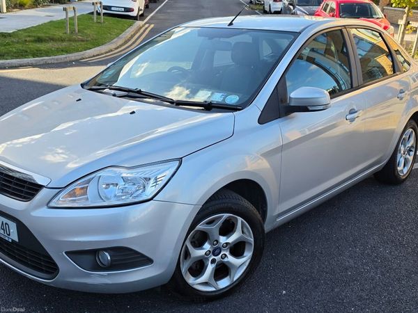 Ford Focus Saloon, Diesel, 2011, Silver