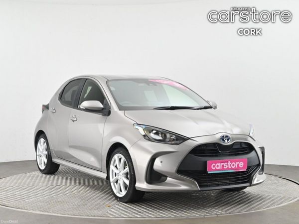 Toyota Yaris Hatchback, Petrol Hybrid, 2022, Brown