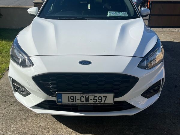 Ford Focus Hatchback, Diesel, 2019, White