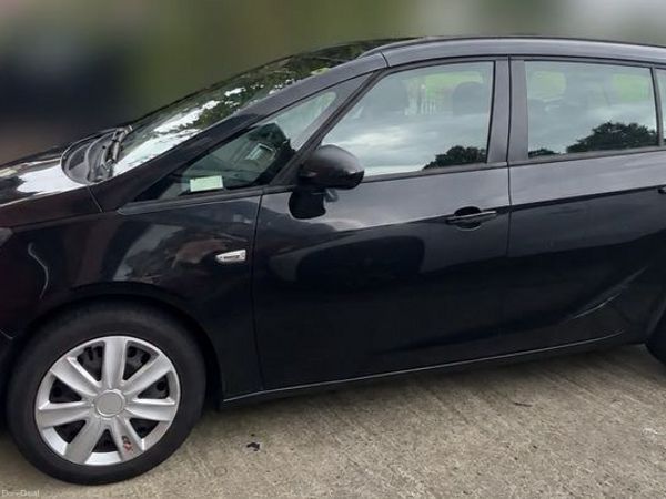 Opel Zafira MPV, Diesel, 2015, Black