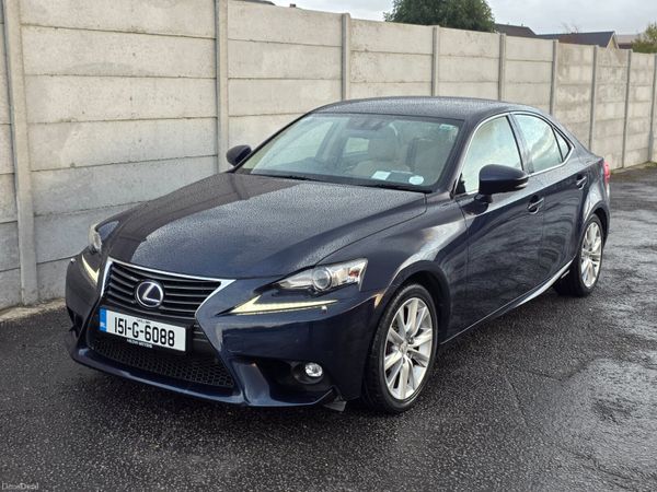 Lexus IS Saloon, Petrol Hybrid, 2015, Blue