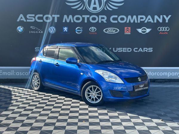 Suzuki Swift Hatchback, Petrol, 2013, Blue