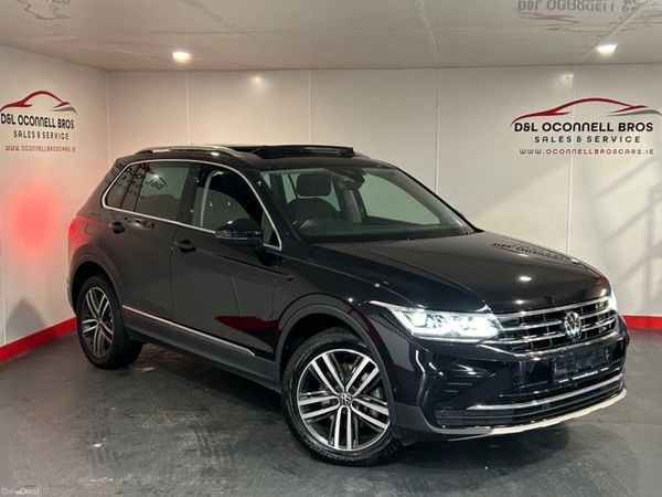 Volkswagen Tiguan Estate, Petrol Plug-in Hybrid, 2023, Black