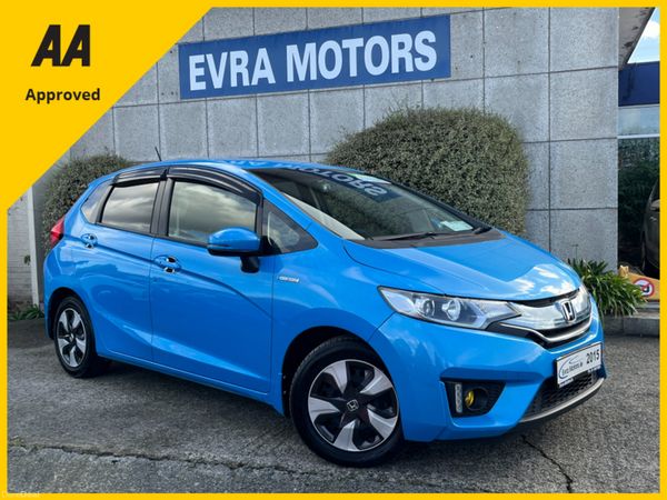 Honda Fit Hatchback, Petrol Hybrid, 2015, Blue