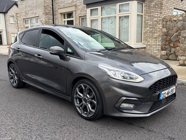 Ford Fiesta Hatchback, Petrol, 2020, Grey