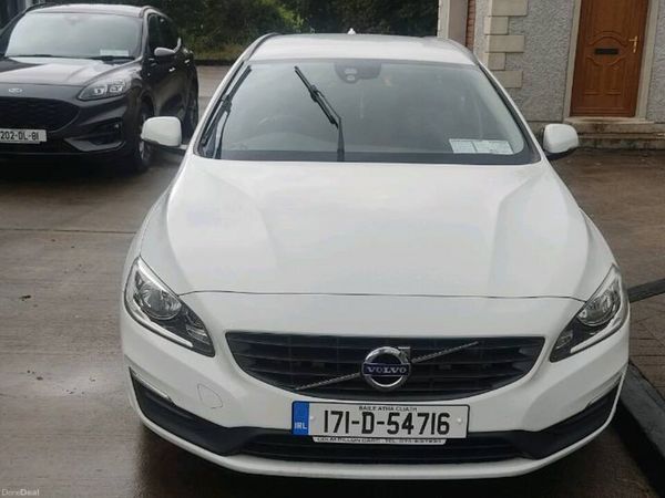 Volvo V60 Estate, Diesel, 2017, White