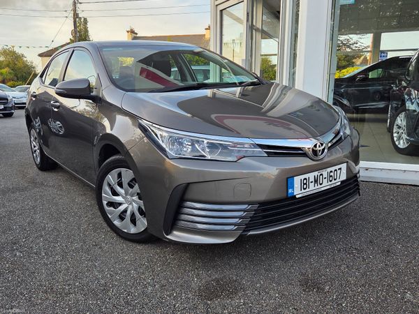Toyota Corolla Saloon, Petrol, 2018, Grey