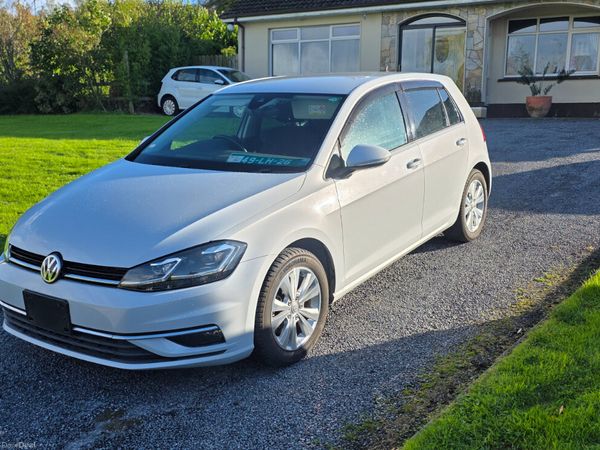Volkswagen Golf Hatchback, Petrol, 2017, Grey