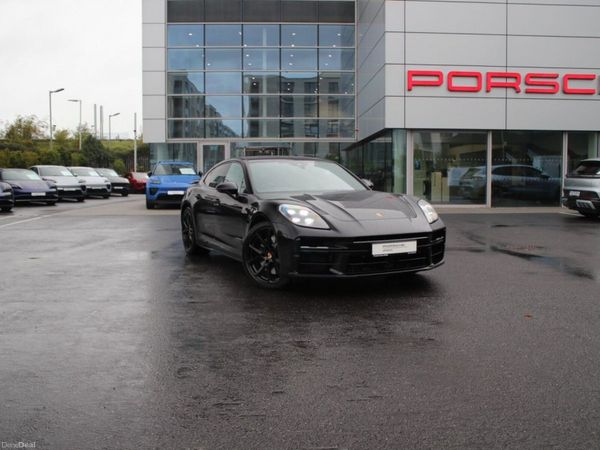 Porsche Panamera Saloon, Petrol Plug-in Hybrid, 2025, Black