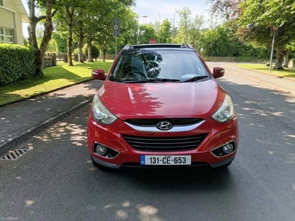 Hyundai ix35 SUV, Diesel, 2013, Red