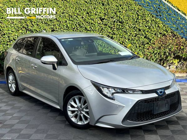 Toyota Corolla Estate, Petrol Hybrid, 2021, Silver