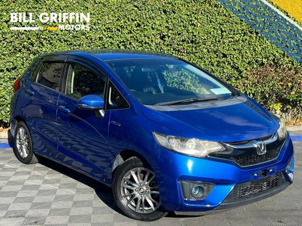 Honda Fit Hatchback, Petrol Hybrid, 2017, Blue