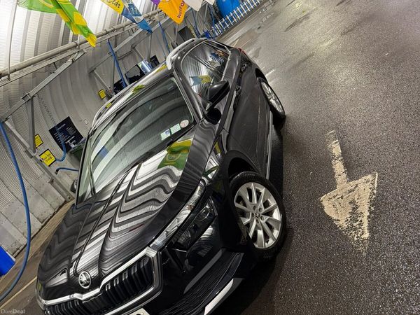Skoda Kamiq Hatchback, Petrol, 2021, Black