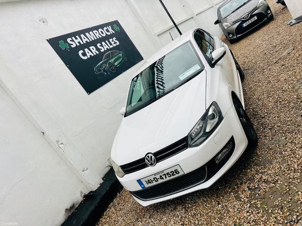 Volkswagen Polo Hatchback, Petrol, 2014, White