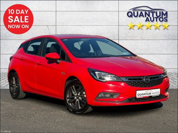 Opel Astra Hatchback, Diesel, 2019, Red